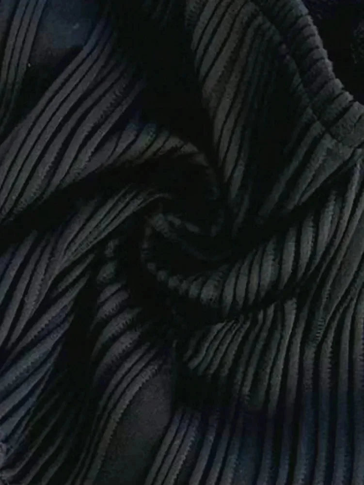 Princess V-neck Y2K Halter Neck Crop Top